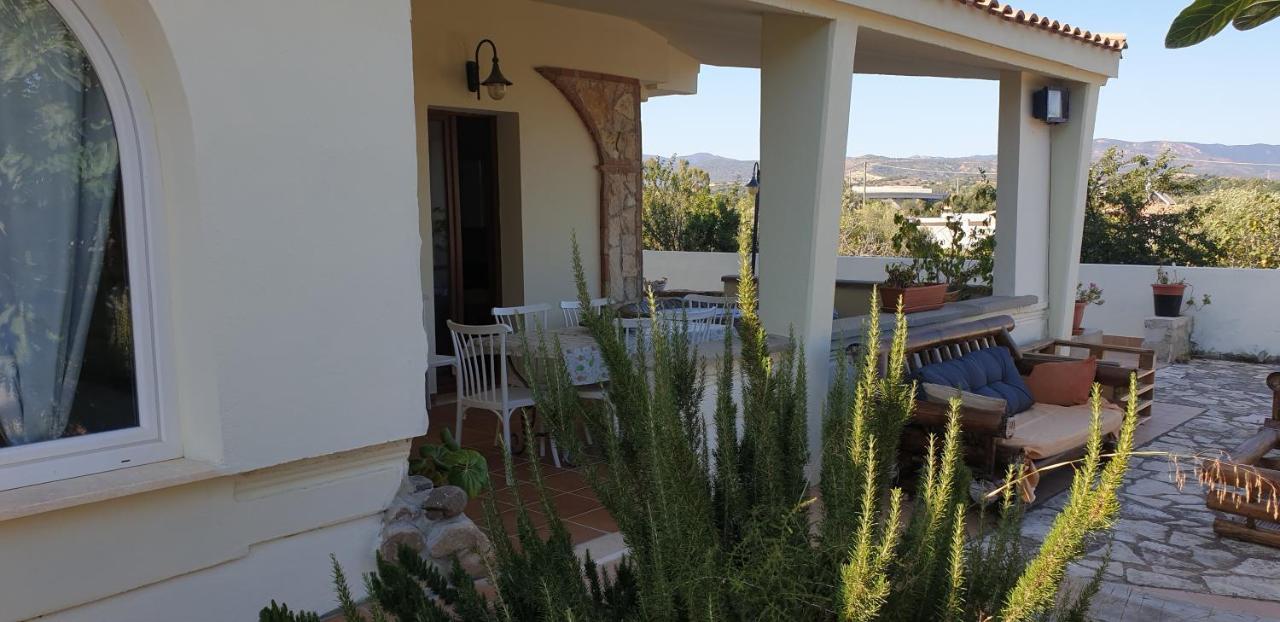 Villa Renzo E Lucia Sant Isidoro (Sardinia) Exterior foto