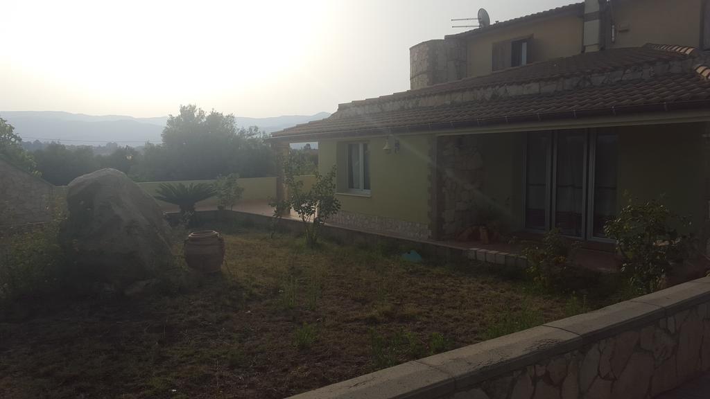 Villa Renzo E Lucia Sant Isidoro (Sardinia) Exterior foto