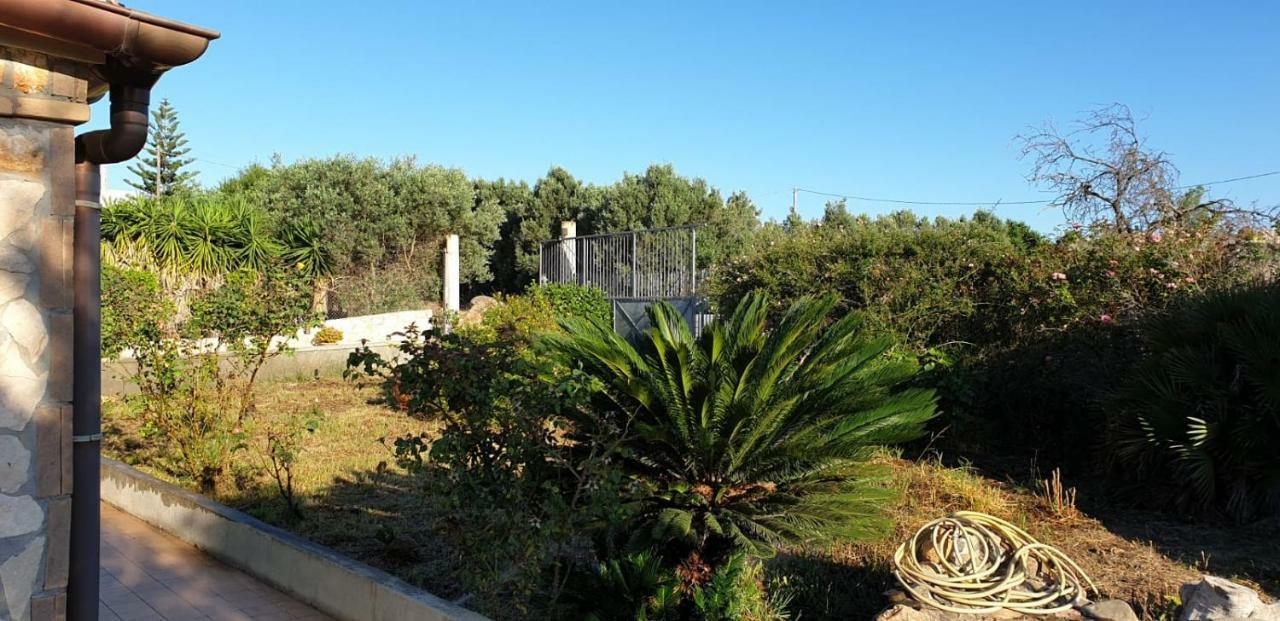 Villa Renzo E Lucia Sant Isidoro (Sardinia) Exterior foto