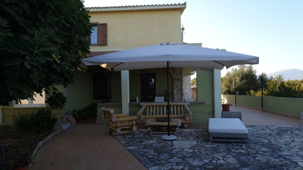 Villa Renzo E Lucia Sant Isidoro (Sardinia) Exterior foto